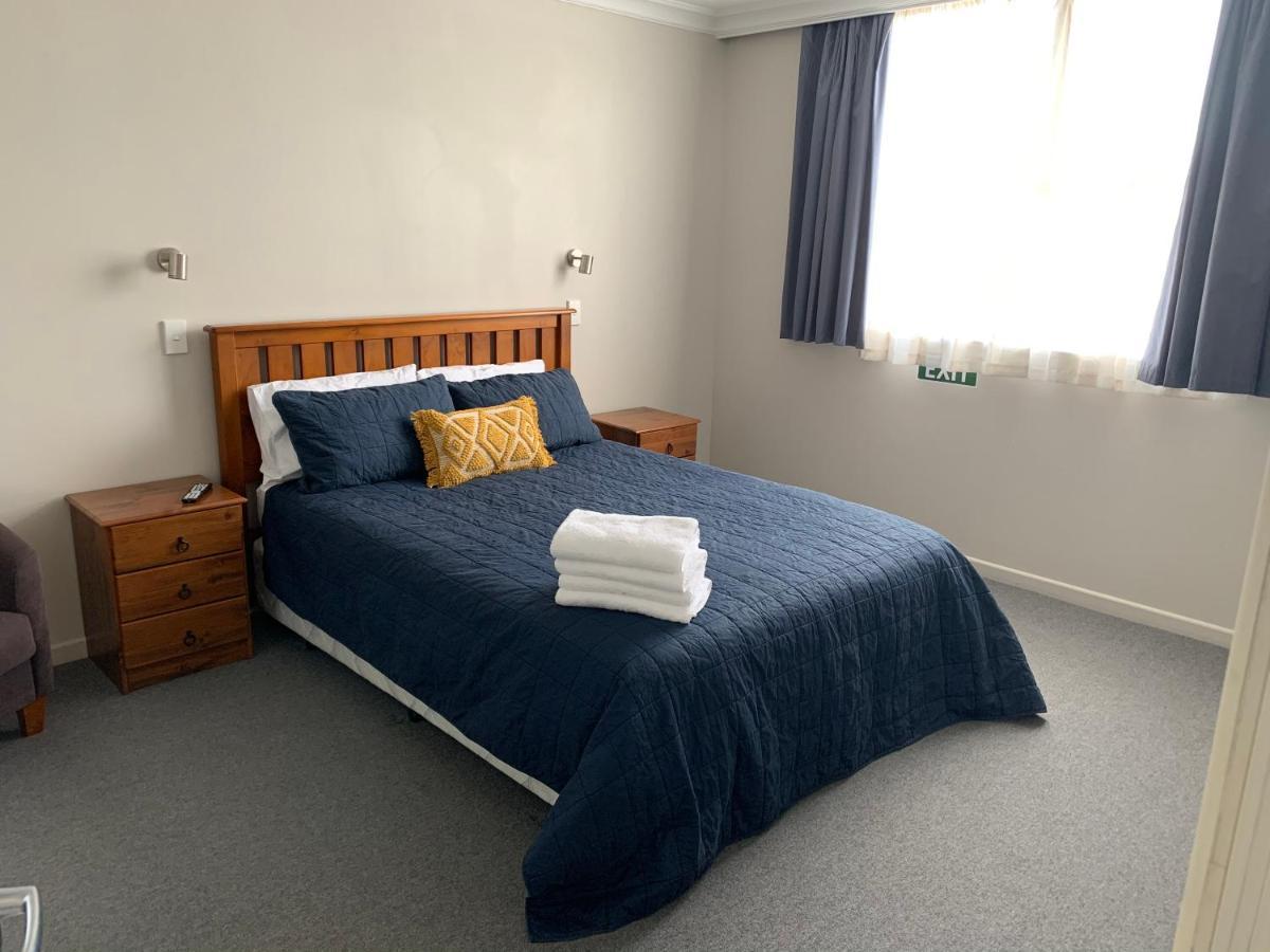 Whare Ma Hotel Invercargill Esterno foto
