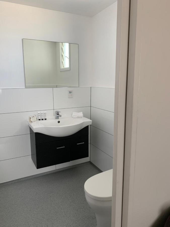Whare Ma Hotel Invercargill Esterno foto